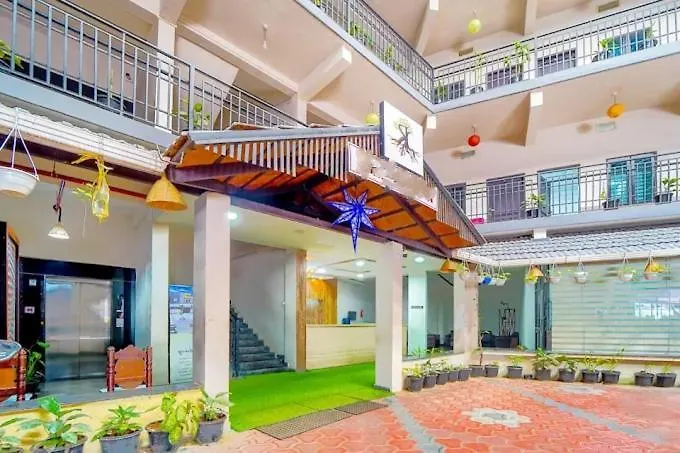Wayanad West Residency Hotel Kalpatta