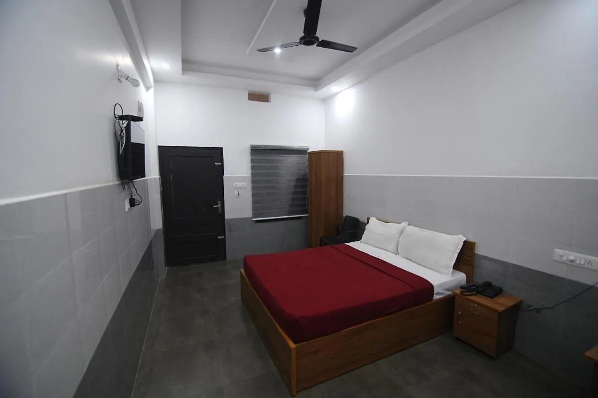 Wayanad West Residency Hotel Kalpatta 0*,